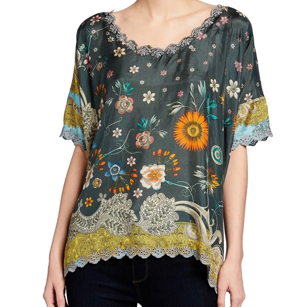 JOHNNY WAS 100% Silk Adalee Floral Print Silk‎ Blouse Embroidered Size Small